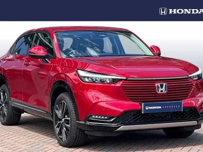Used Honda HR-V Advance 131 HP (96 kW) 2024 Premium crystal red SUV