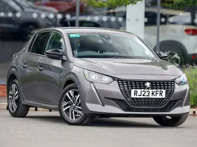 Used Peugeot 208 Allure+ 100 HP (73 kW) 2023 Grey Hatchback