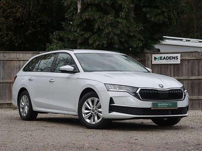 Brilliant silver metallic Used 2024 Skoda Octavia SE Technology Estate | £21,295 (Fair price)
