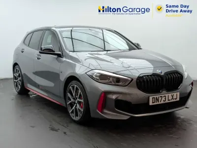 Begagnad BMW 128 Comfort Edition 2023 Grå Halvkombi