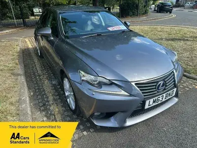 Used Lexus IS300h 223 HP (164 kW) 2013 Grey Sedan