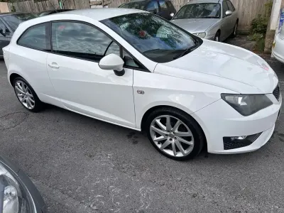 Używany Seat Ibiza FR 2013 Biały Hatchback