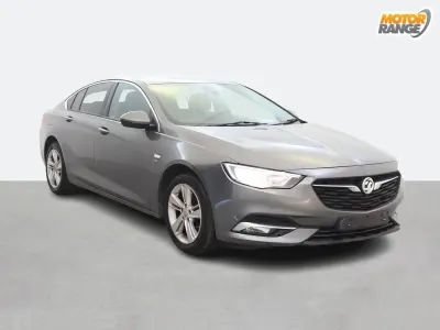 Używany Vauxhall Insignia SRi 2018 Szary Hatchback