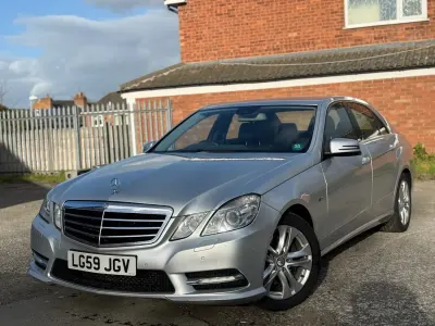 Używany Mercedes E350 Avantgarde 2009 Srebrny Sedan/Limuzyna