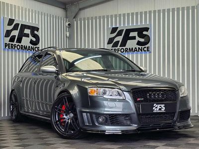Used Audi RS4 Comfort 440 HP (323 kW) 2006 Grey Estate