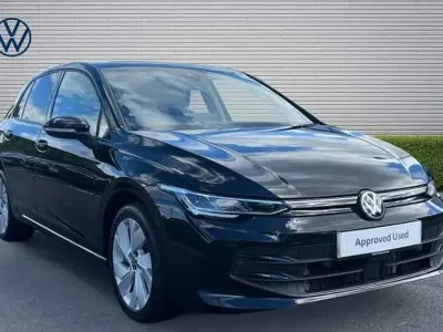 Used VW Golf VIII 204 HP (150 kW) 2025