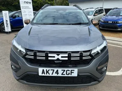 Used Dacia Jogger Extreme 2025 Grey MPV