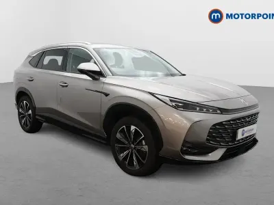 Usado MG HS SE 224 HP (164 kW) 2025 Prateado SUV
