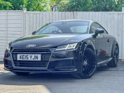 Begagnad Audi TT S-Line 230 HK (169 kW) 2015 Svart Sportkupé
