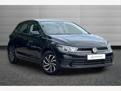 Used VW Polo Life 95 HP (69 kW) 2024 Black Hatchback