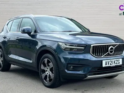 Used Volvo XC40 Inscription 197 HP (144 kW) 2021 Blue SUV