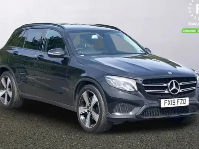 Used Mercedes GLC220 Urban 170 HP (125 kW) 2019 Black Estate