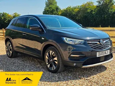 Used Vauxhall Grandland X Sport 130 HP (95 kW) 2019 Grey SUV