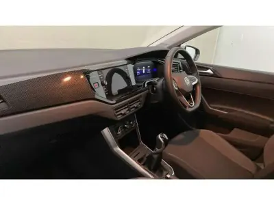 Used VW Polo Life 80 HP (58 kW) 2023 Grey Hatchback