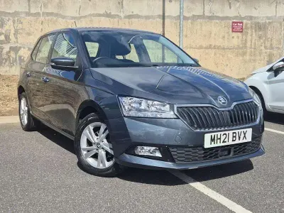 Used Skoda Fabia SE 70 HP (51 kW) 2021 Grey Hatchback