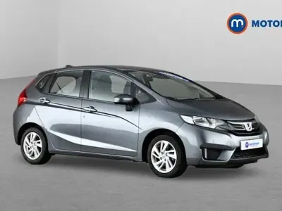Used Honda Jazz SE 102 HP (75 kW) 2017 Grey Hatchback