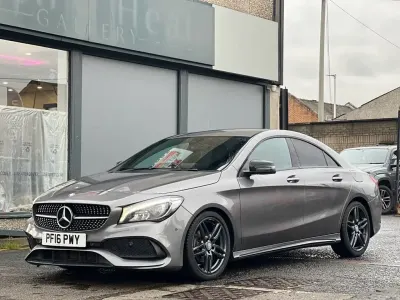 Usado Mercedes CLA180 AMG line 122 HP (89 kW) 2016 Cinzento Sedan
