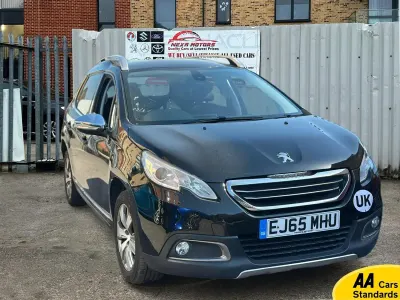 Usado Peugeot 2008 Allure 92 HP (67 kW) 2015 Preto SUV
