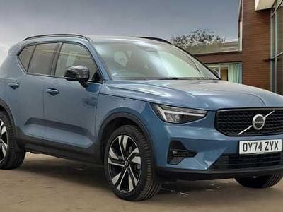 Used Volvo XC40 Plus 161 HP (118 kW) 2025 SUV
