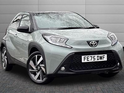 Used Toyota Aygo X 72 HP (52 kW) 2025 Green SUV
