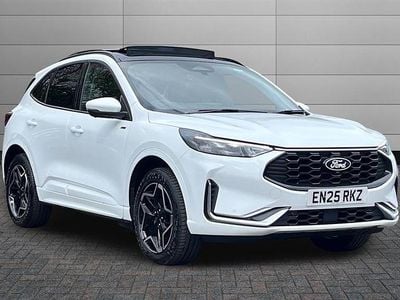 Second-hand Ford Kuga ST-Line X 243 CP (178 kW) 2025 Alb SUV
