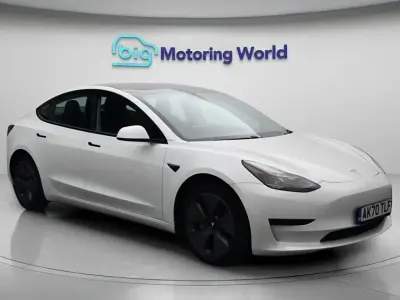Used Tesla Model 3 Standard Range Plus 177 kW (241 HP) 2020 Sedan