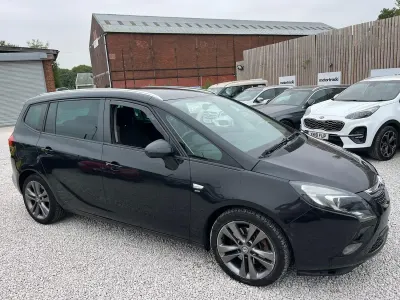 Used Vauxhall Zafira Tourer SRi 2014 Black MPV