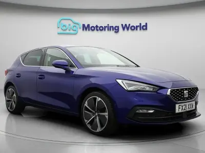 Used Seat Leon XCELLENCE Lux 204 HP (150 kW) 2021 Blue Hatchback