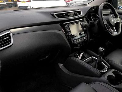 Used Nissan Qashqai Tekna 138 HP (101 kW) 2019 Blue SUV
