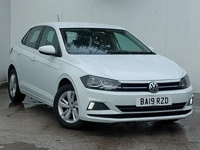 Used VW Polo SE 80 HP (58 kW) 2019 White Hatchback