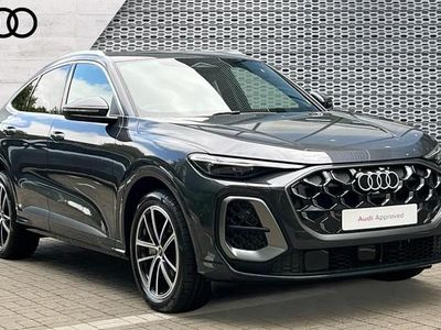 Używany Audi Q5 Sport 204 KM (150 kW) 2025 Szary SUV