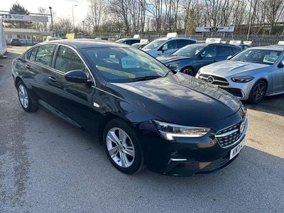 Used Vauxhall Insignia SRi 122 HP (89 kW) 2021 Black Hatchback