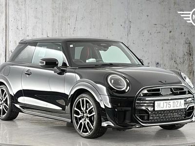 Used Mini Cooper Hatch 113 kW (154 HP) 2025 Black Hatchback