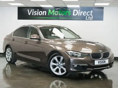 Usado BMW 320 Luxury Line 2013 Marrón Berlina