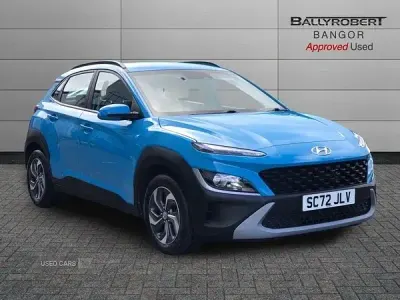 Gebraucht Hyundai Kona SE 141 PS (103 kW) 2023 Blau SUV
