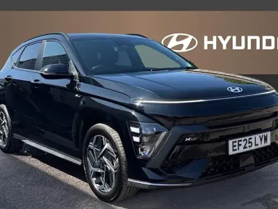 Second-hand Hyundai Kona N Line 129 CP (94 kW) 2025 Negru SUV