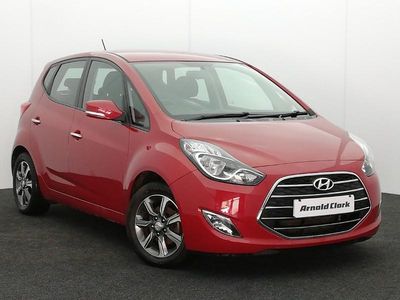 Used Hyundai ix20 SE 125 HP (91 kW) 2019 Red Hatchback