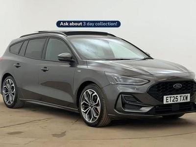 Begagnad Ford Focus ST-Line X 155 HK (114 kW) 2025 Grå Kombi