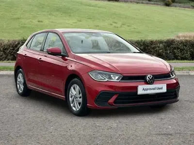 Usado VW Polo Life 95 CV (69 kW) 2021 Rojo Utilitario