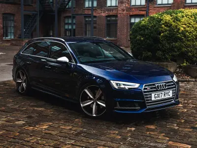 Used Audi S4 354 HP (260 kW) 2017 Blue Estate