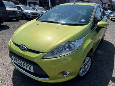 Used Ford Fiesta Zetec 96 HP (70 kW) 2010 Green Hatchback