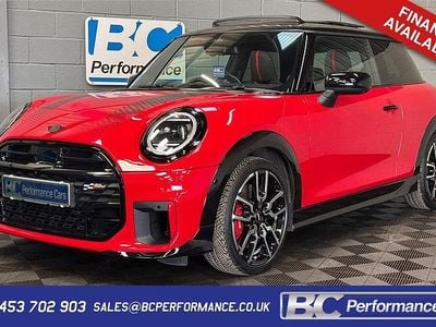 Used Mini John Cooper Works 231 HP (169 kW) 2025 Red Hatchback