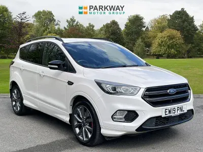 Käytetty Ford Kuga ST-Line 150 HP (110 kW) 2019 Valkoinen Katumaasturi