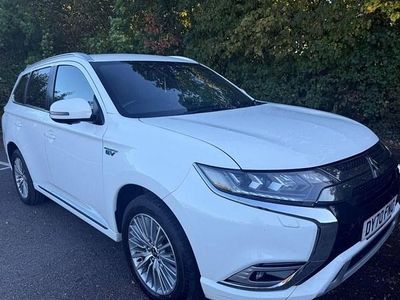 Mitsubishi Outlander P-HEV