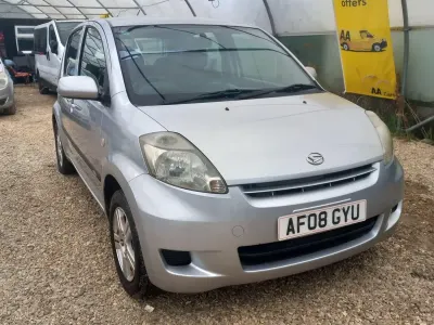 Used Daihatsu Sirion 69 HP (50 kW) 2008 Silver Hatchback