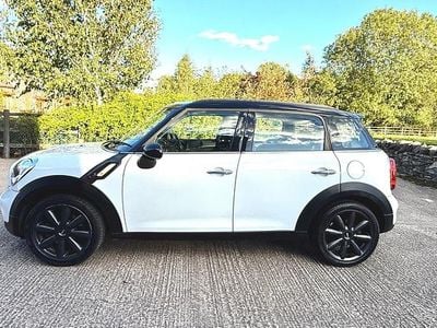 Used Mini Cooper S 2013 White Hatchback