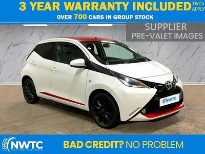 Used Toyota Aygo x-press 68 HP (50 kW) 2018 White Hatchback