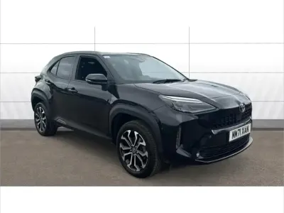 Used Toyota Yaris Cross Design 113 HP (83 kW) 2022 Black SUV