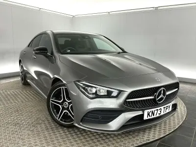 Usado Mercedes CLA220 AMG Line Premium 190 HP (139 kW) 2023 Cinzento Sedan