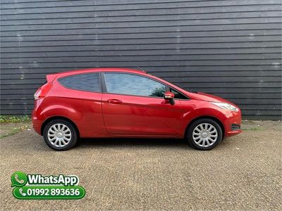 Used Ford Fiesta Style 75 HP (55 kW) 2015 Red Hatchback